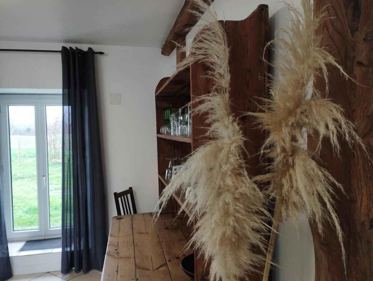 La Ferme De Frevan Sarceaux Extérieur photo
