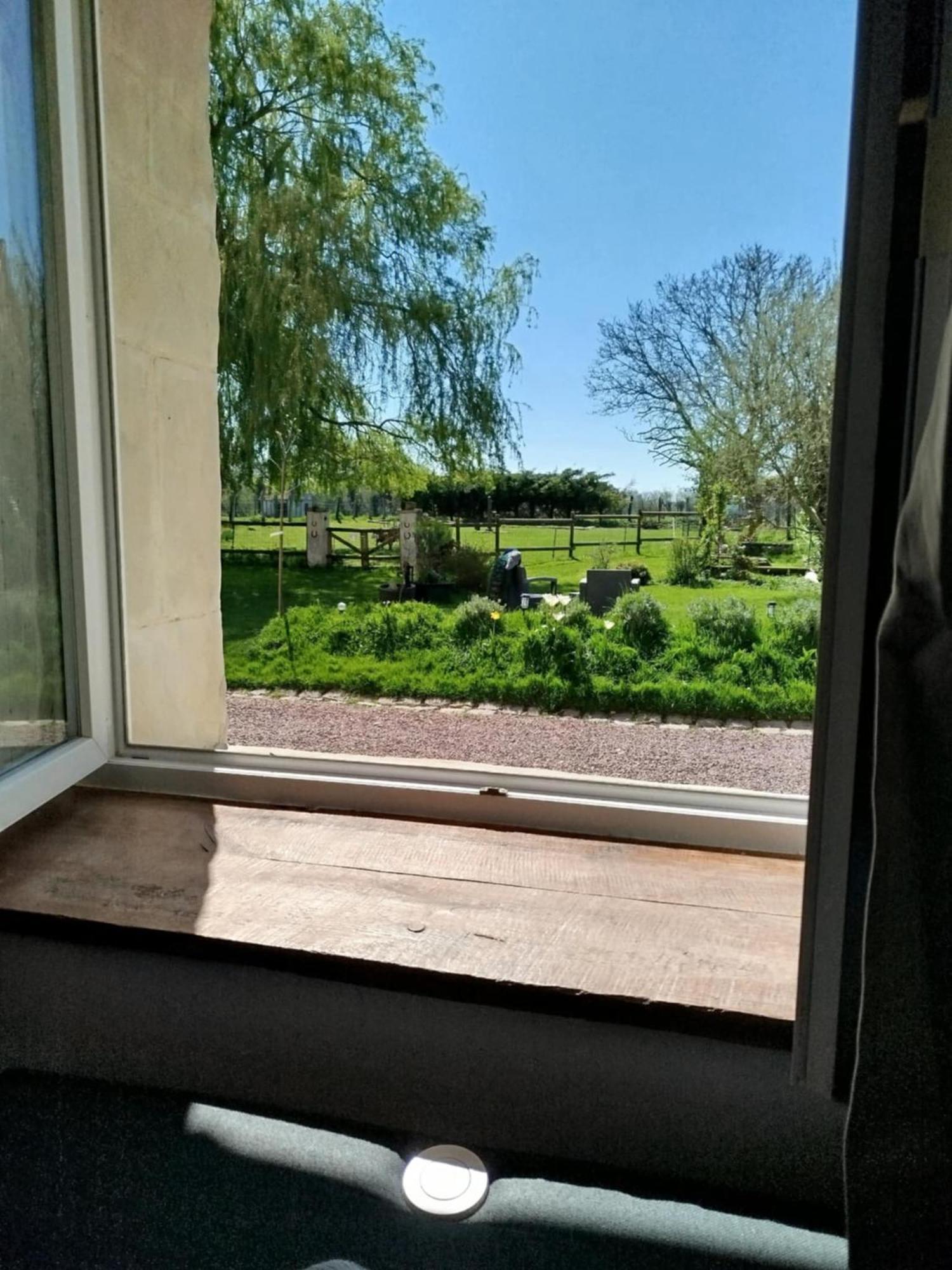 La Ferme De Frevan Sarceaux Extérieur photo